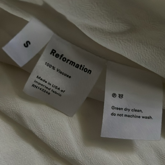 Cream, reformation, peppermint dress, wedding, event - Picture 4 of 5